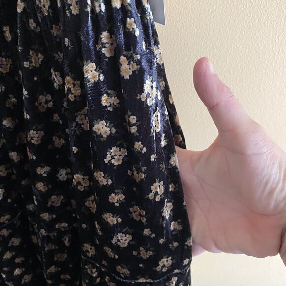 Arula B Maxi Dress Woman 2X Dark Floral Smocking Tiered Puff Sleeve Goblin Witch - Picture 9 of 16